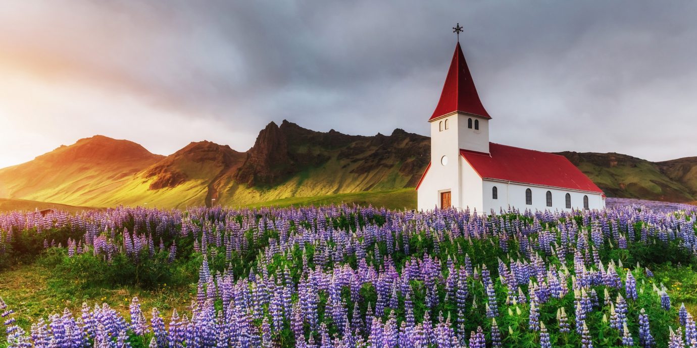 Iceland summer packing list