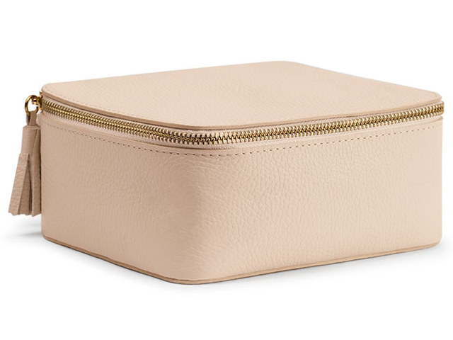 Cuyana Leather Jewelry Case in Pink