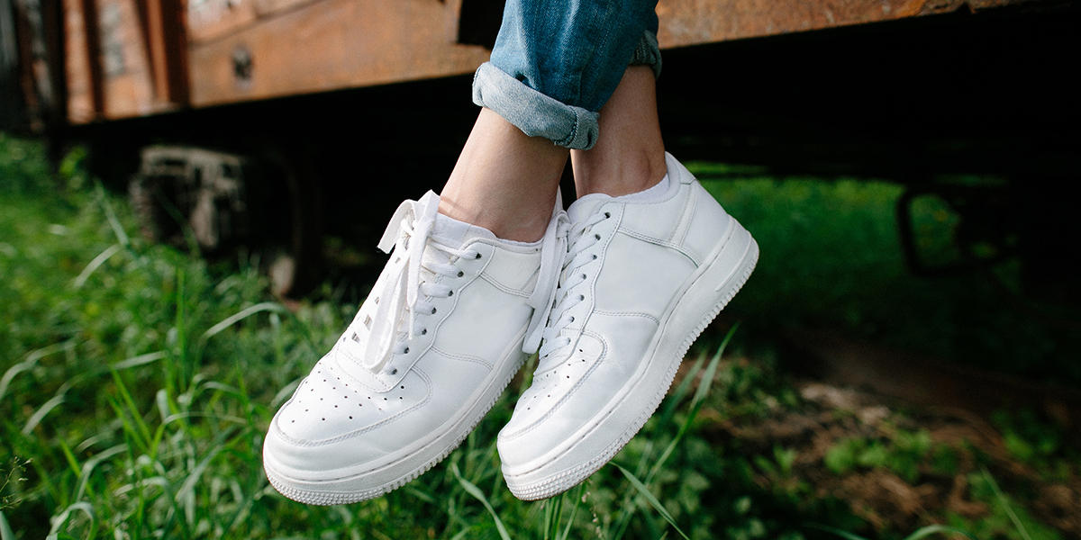 best comfortable white sneakers