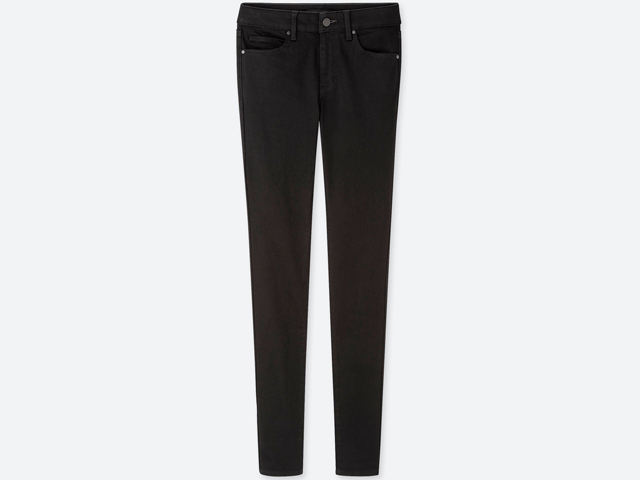 Uniqlo WOMEN ULTRA STRETCH JEANS.