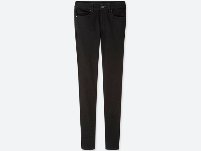 Uniqlo WOMEN ULTRA STRETCH JEANS.