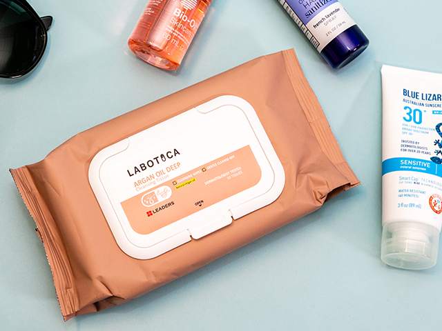 Labotica Argan Oil Deep Cleansing Tissues.