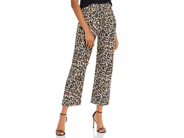 Levi's Ribcage Ankle Stretch Pants in Gehu Leopard Corduroy.