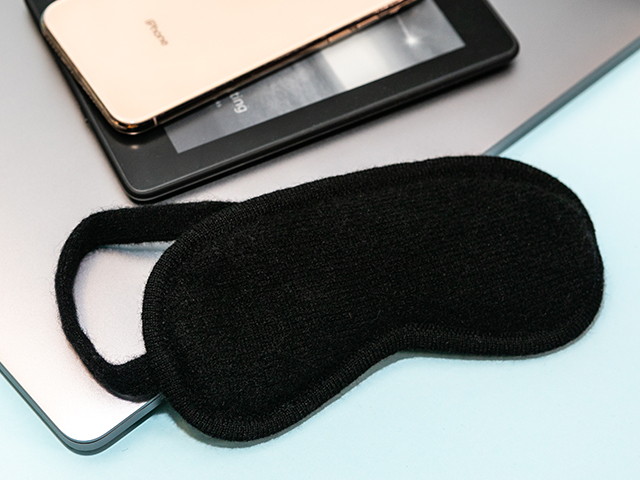 White + Warren Cashmere Eye Mask.