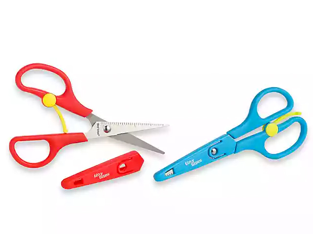 Tiny Bites™ Food Shears.