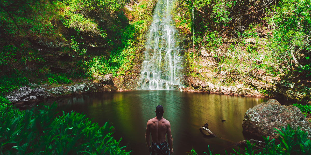 What to Pack for Hawaii, Waterfall View