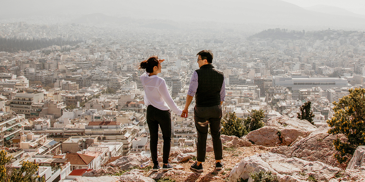 Best Packing Tips and Tricks for Couples Traveling Together