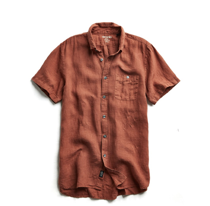 Todd Snyder SHORT SLEEVE LINEN BUTTON DOWN SHIRT IN RUST.