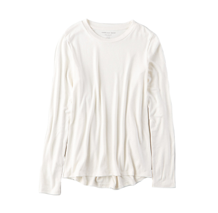 AE PLUSH LONG SLEEVE T-SHIRT.