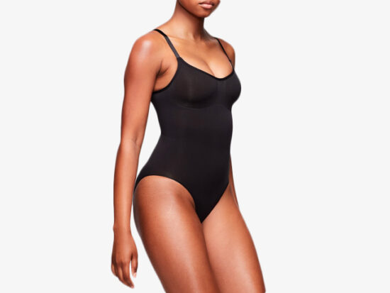 Skims SCULPTING BODYSUIT.