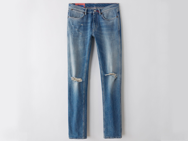 Low-rise slim jeans indigo blue.