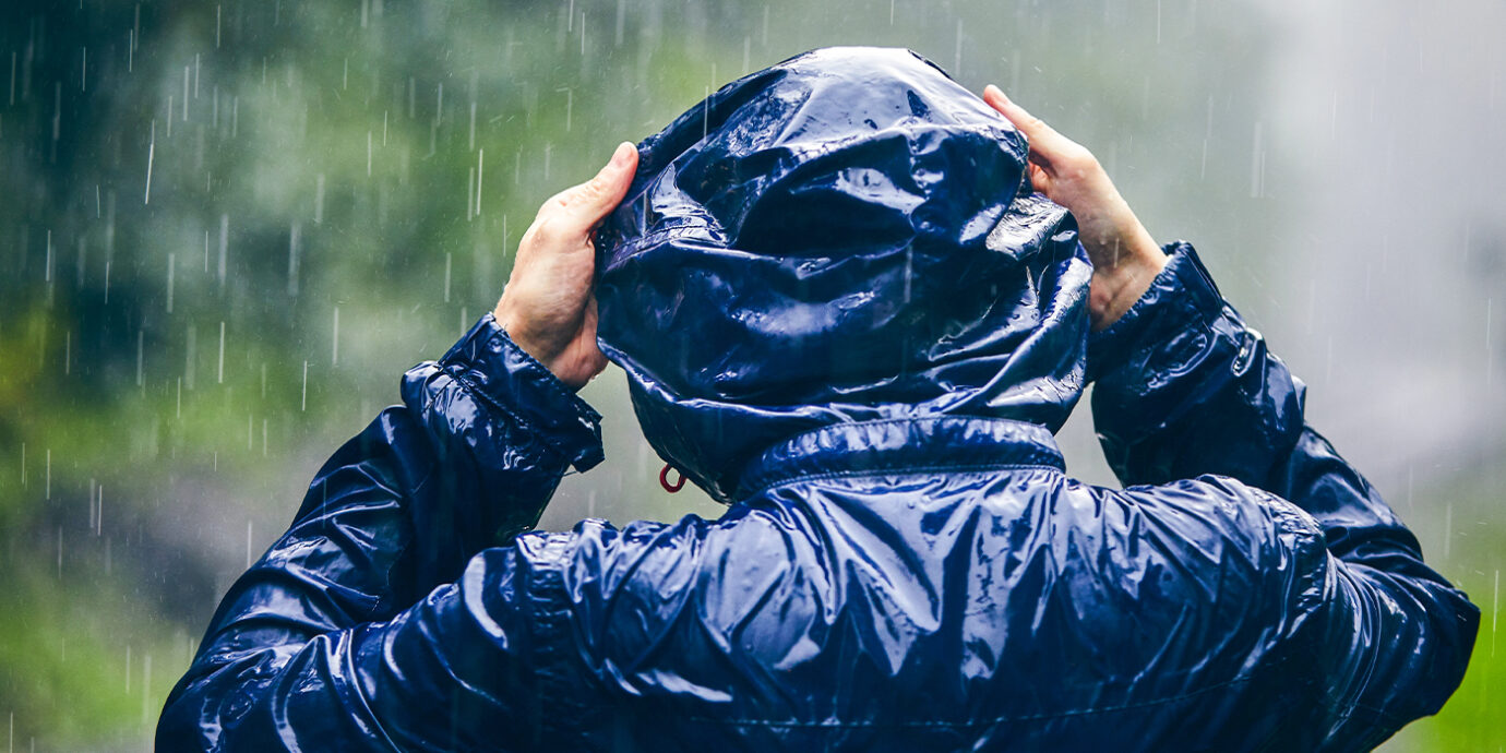 overhead rain jacket