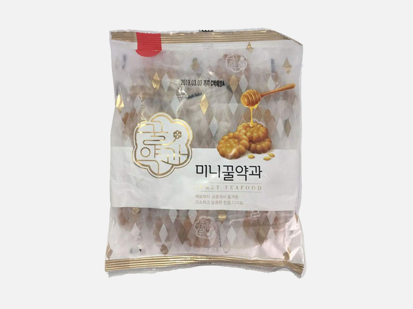 Korean Traditional Sweet Mini honey Yak Gwa Cookies.